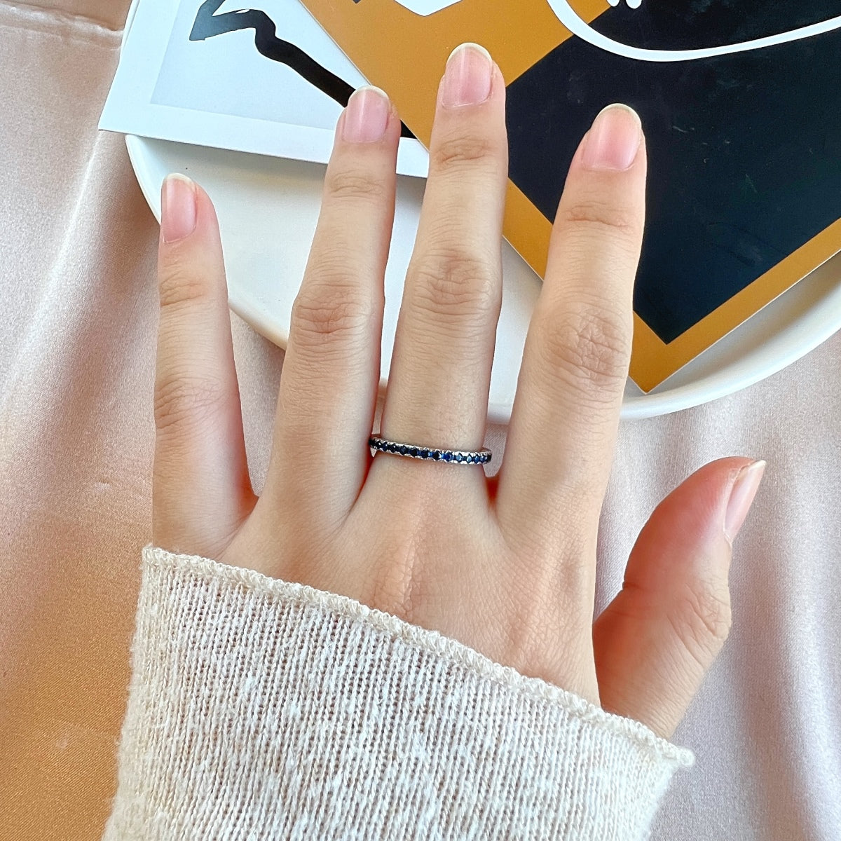 [XXX]Delicate Sparkling Round Cut Daily Ring