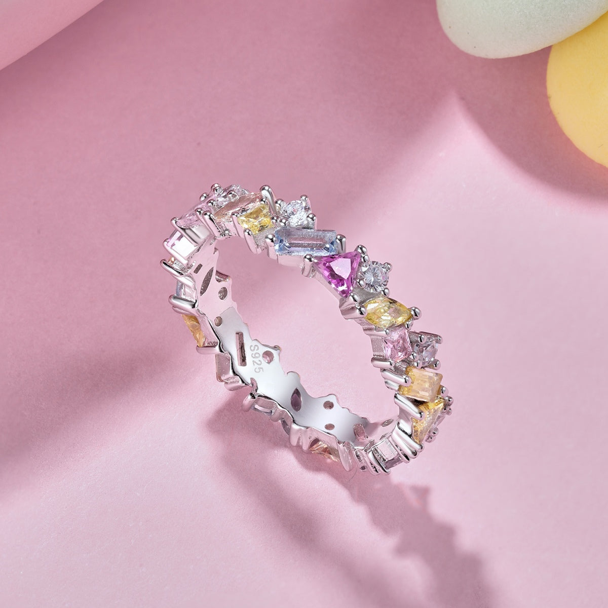 [XXX]Dazzling Polychromatic Multi cut Daily Ring