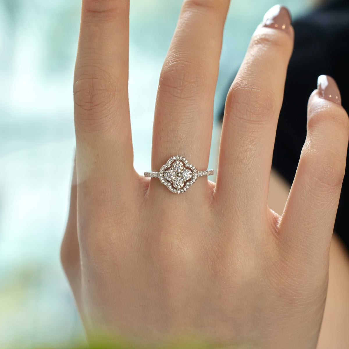 [XXX]Ring mit Kleeblatt-Blumen-Design