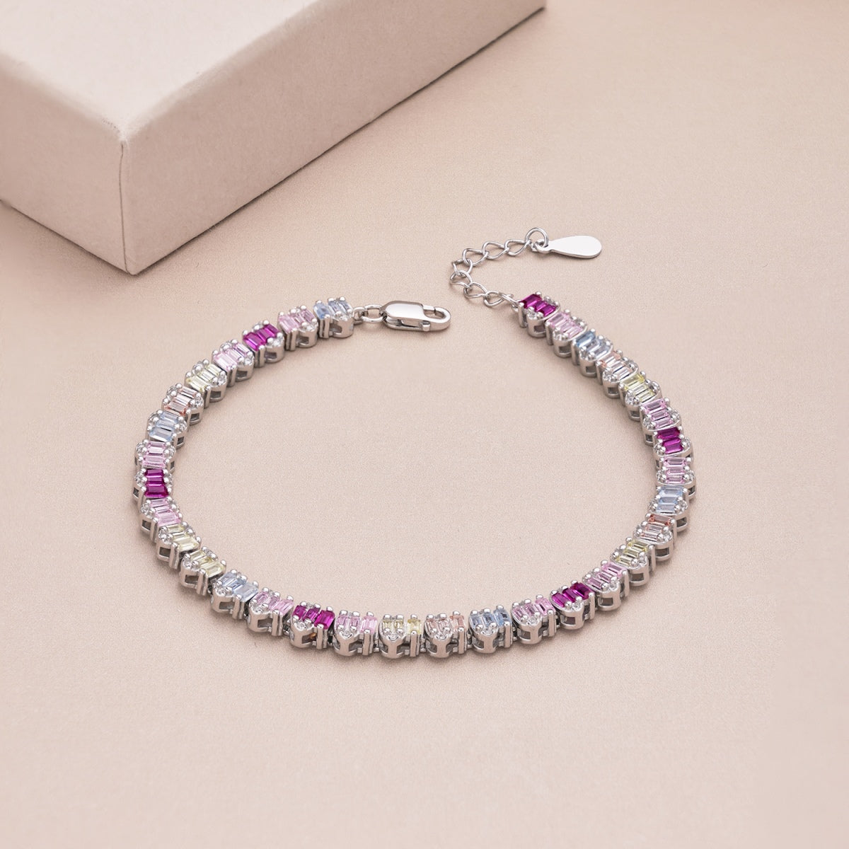 [XXX]Delicate Colorful Emerald Cut Party Bracelet