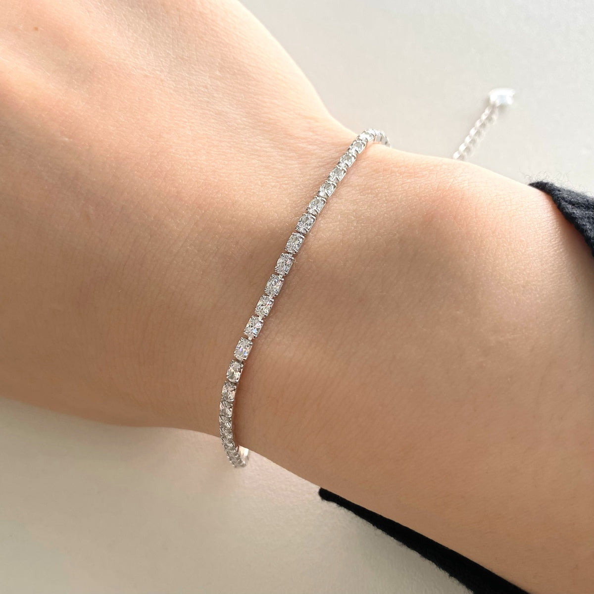 [XXX]Elegante pulsera de corte esmeralda para uso diario