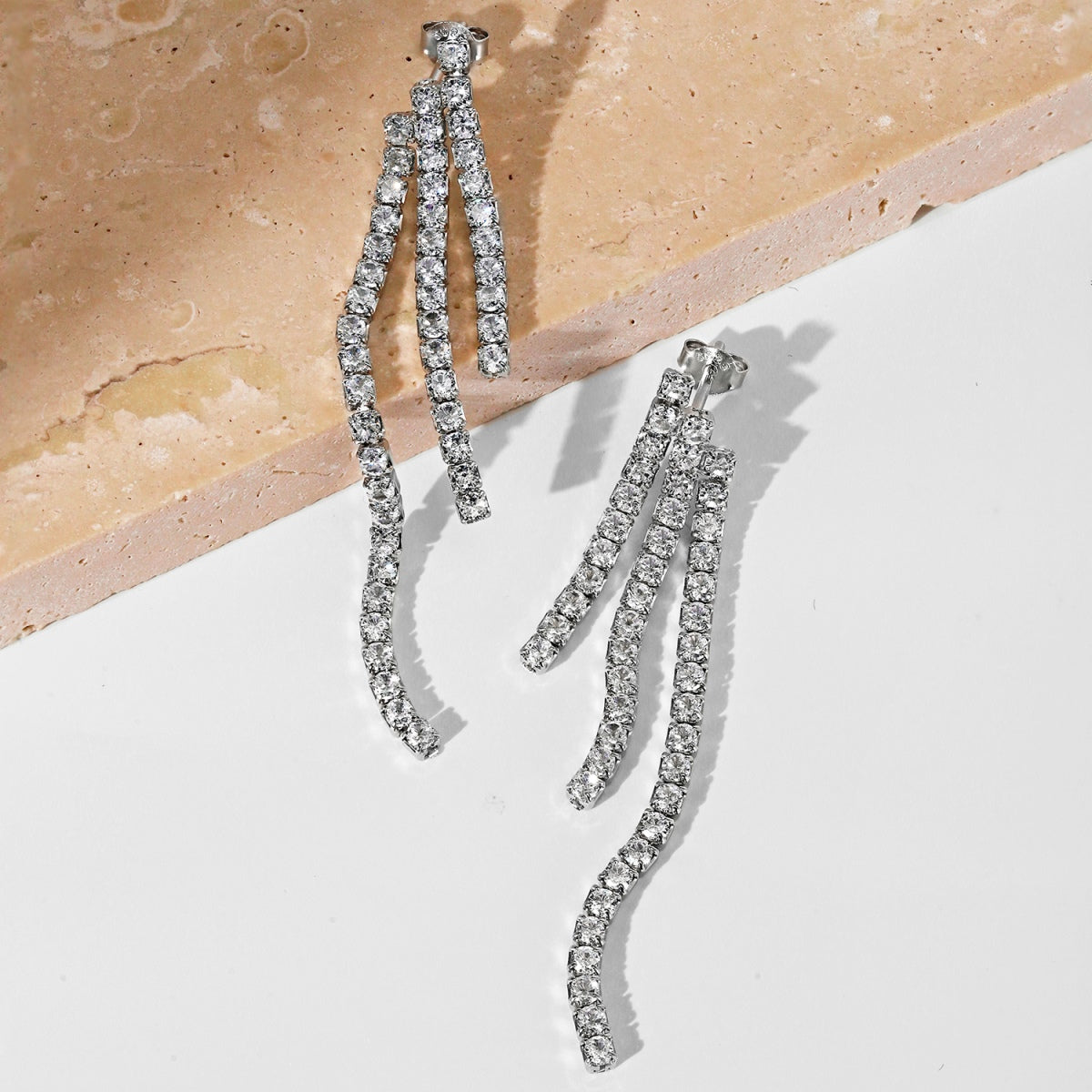 [XXX]Luxurious Dainty Banquet Earrings