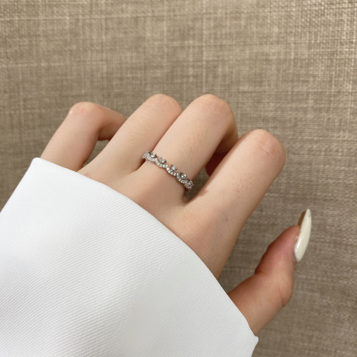 [XXX]Elegant Resplendent Round Shape Party Ring