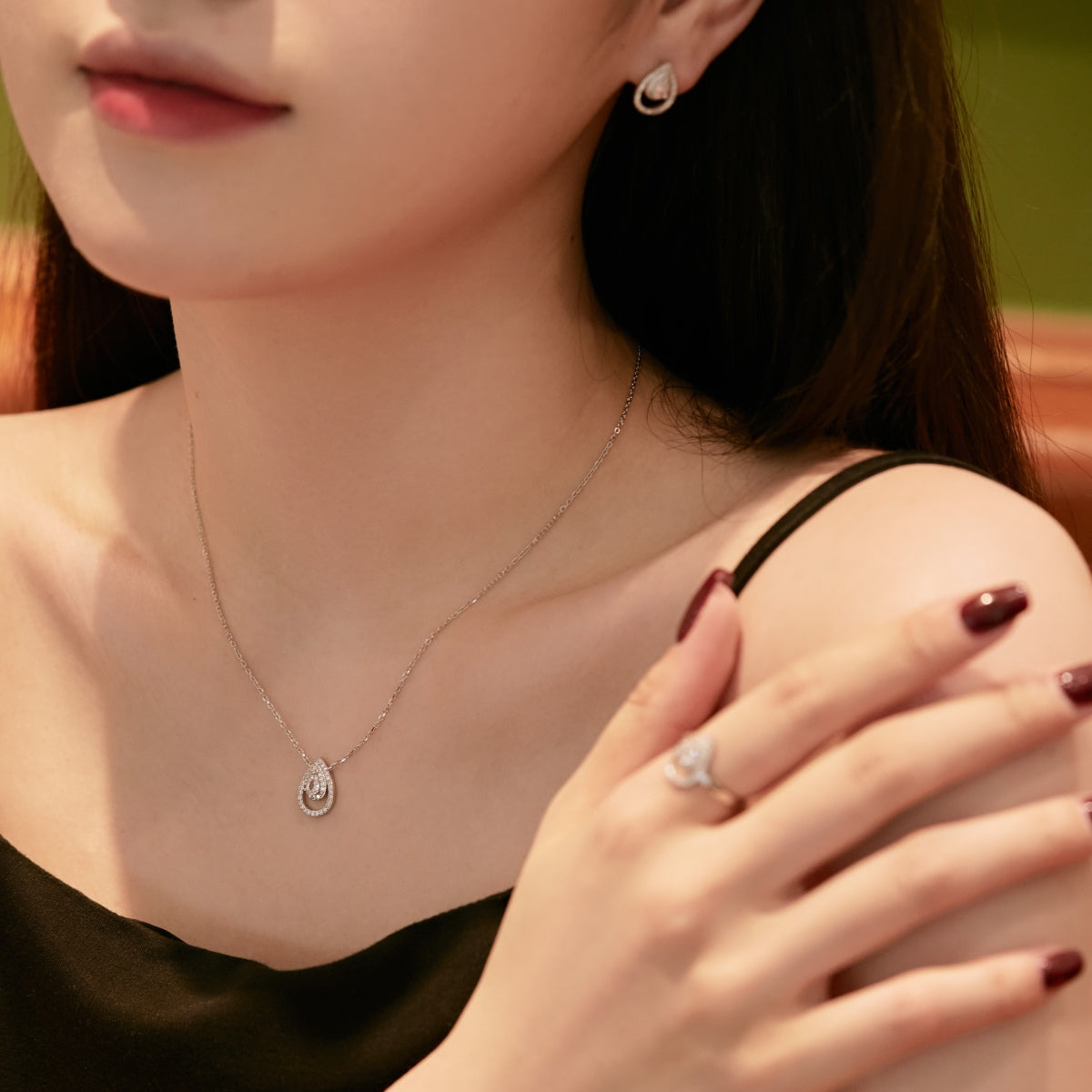 [XXX]Sparkling Delicate Water Drop Shape Daily Earrings