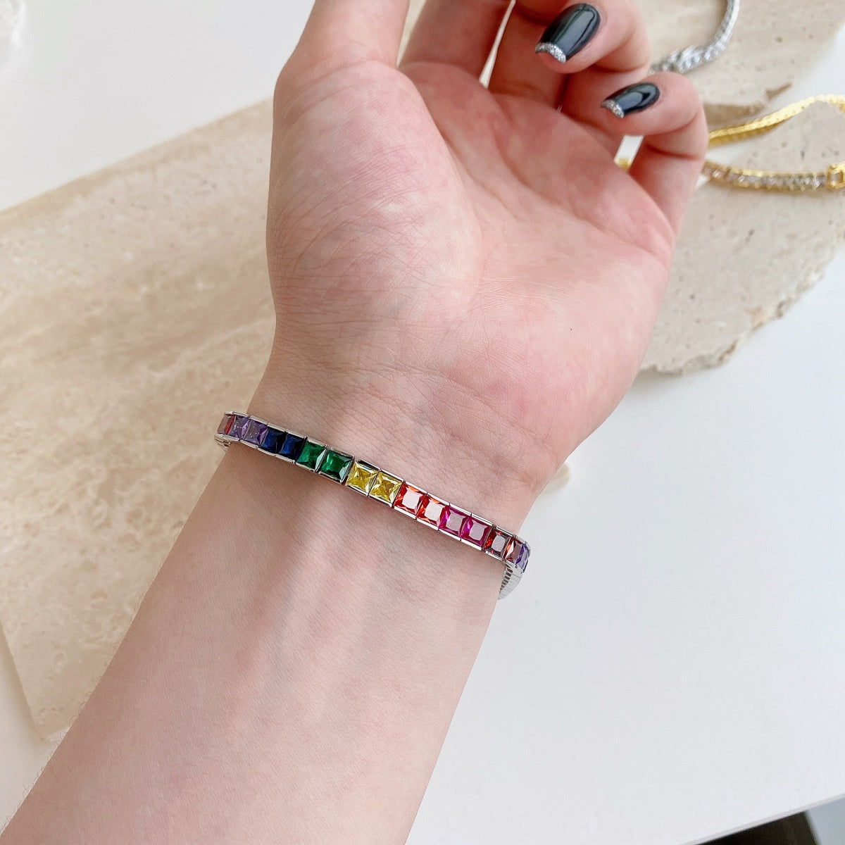 [XXX] Pulsera de tenis con corte princesa de colores radiantes