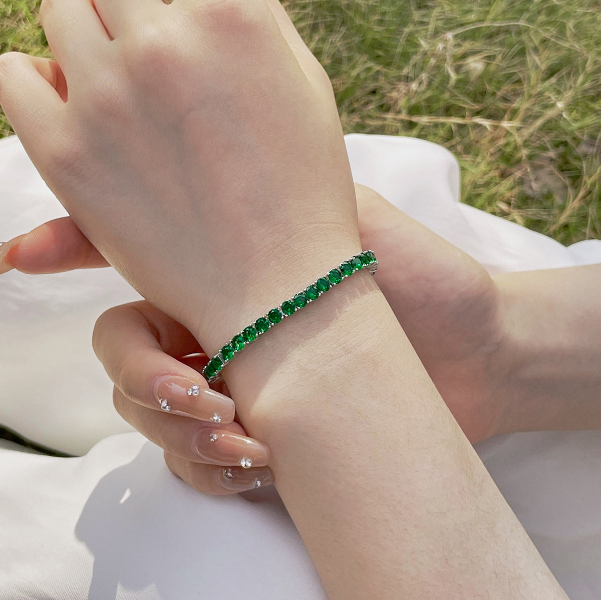 [XXX] Pulsera de fiesta con corte redondo y colores radiantes