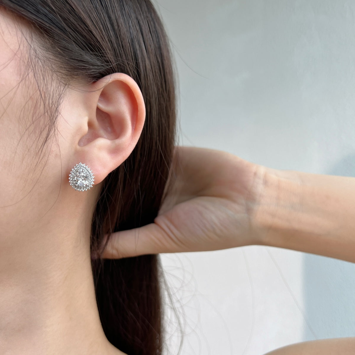 [XXX]Delicate Gorgeous Pear Cut Daily Earrings