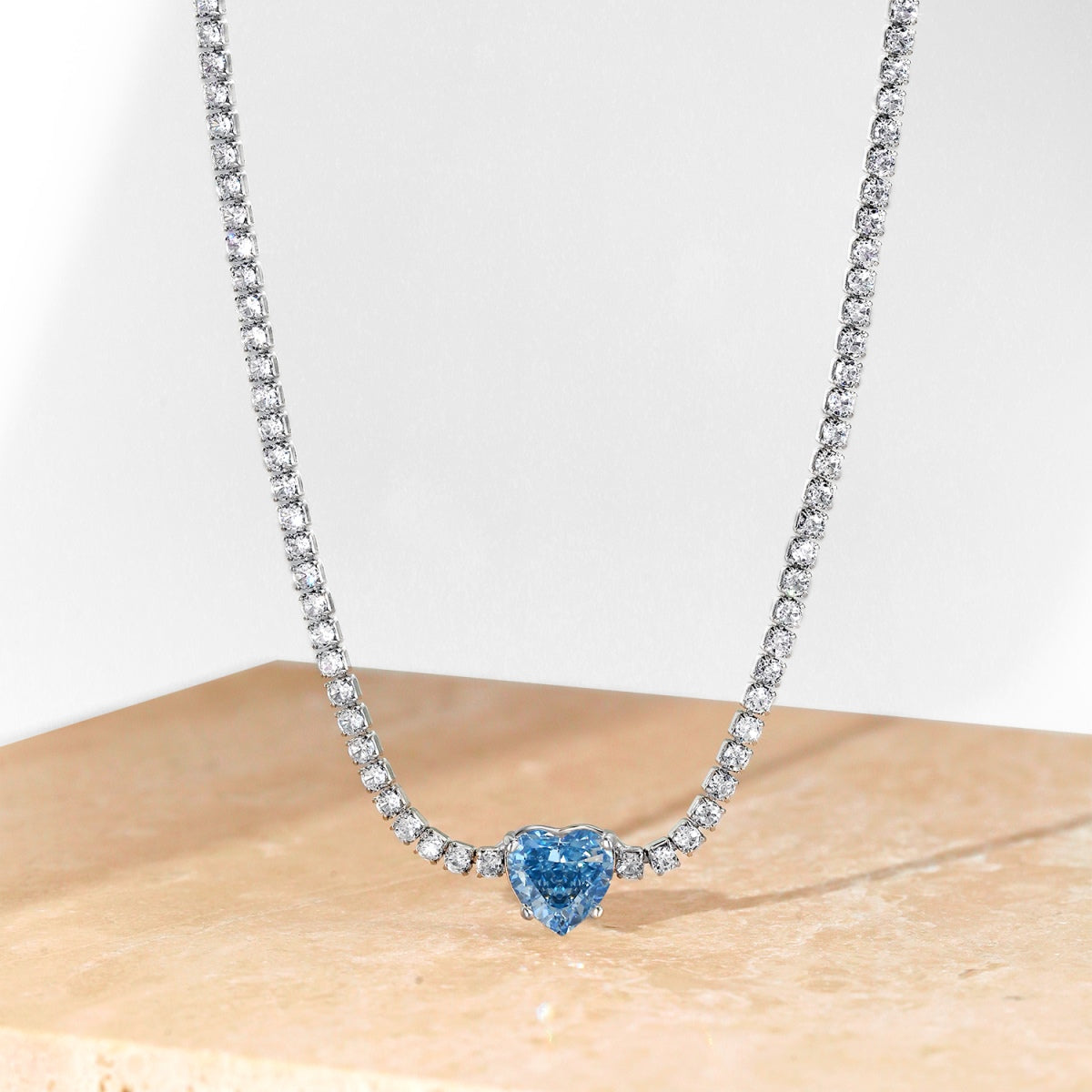 [XXX]2.0 Carat Sparkling Tennis Heart Cut Necklace